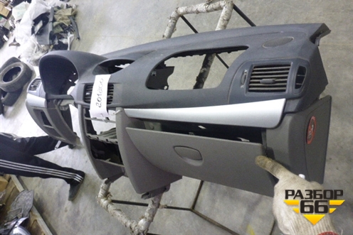 Торпедо под AIR BAG без AIR BAG для Renault Symbol с 2008г