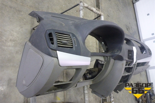 Торпедо под AIR BAG без AIR BAG для Renault Symbol с 2008г