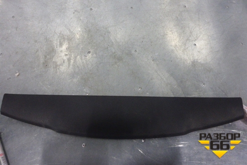Накладка внутренняя (задняя на обшивку потолка) (8200128758) для Renault Megane 2 с 2002-2009г
