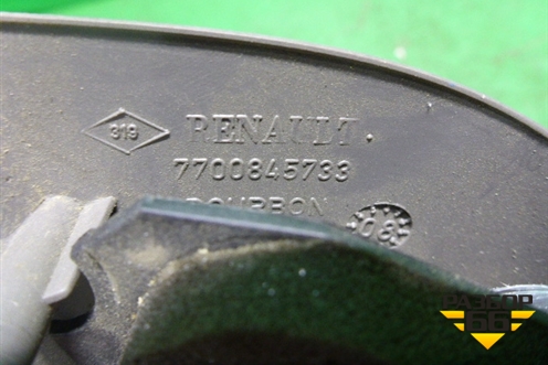 Накладка двери передней правой уголок (7700845733) для Renault Symbol с 2008г
