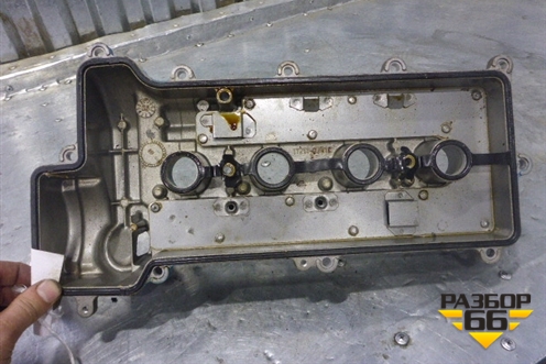 Крышка головки блока клапанная (1.3л 2SZ-FE) (112110J010) для Toyota Yaris с 2005-2011г