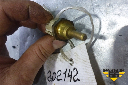 Датчик температуры (охлождающей жидкости1.3л 2SZ-FE) (894220H010) для Toyota Yaris с 2005-2011г