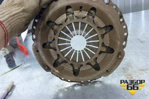 Корзина сцепления для Ford Fiesta с 2001-2008г