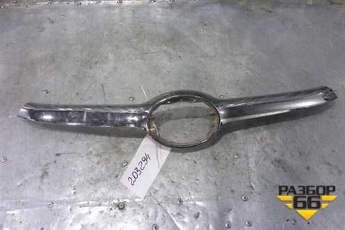 Накладка на решетку радиатора (хром) (531310E100) для Toyota Highlander с 2013-2021г