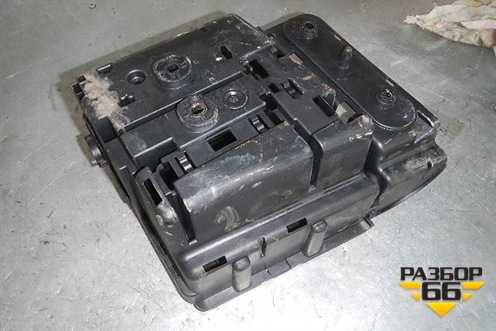 Корпус блока предохранителей (салон) для Opel Meriva с 2003-2010г