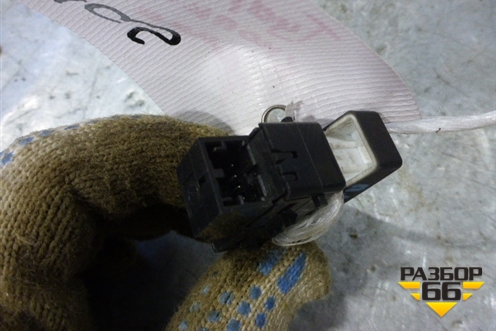 Кнопка центрального замка (7L6962125) для Volkswagen Touareg c 2002-2010г