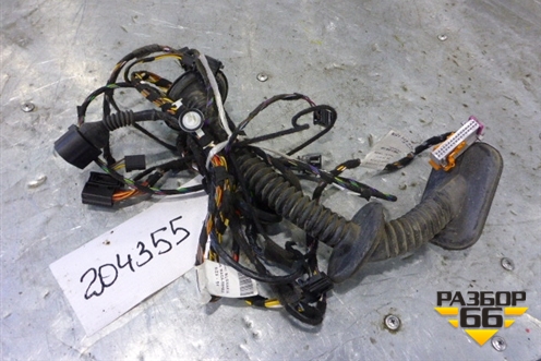Проводка двери передней правой для Volkswagen Touareg c 2002-2010г