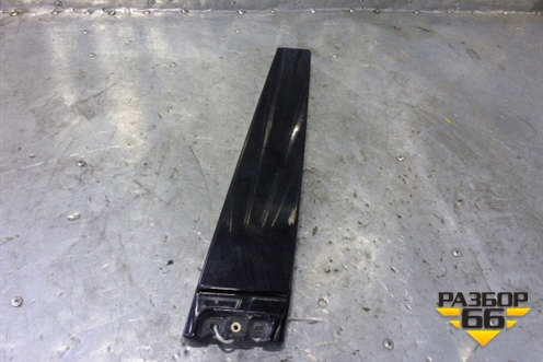Накладка стойки (центральной левой) для Volkswagen Touareg c 2002-2010г