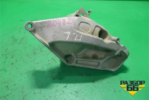 Кронштейн двигателя левый (070199307B) для Volkswagen Touareg c 2002-2010г