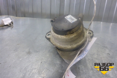 Опора двигателя (с кронштейном) (7L6199131C) для Volkswagen Touareg c 2002-2010г