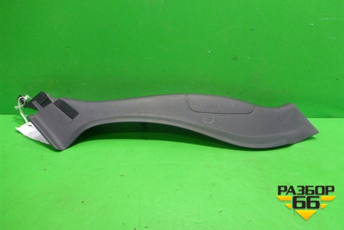 Обшивка стойки задняя нижняя правая (8200114429) для Renault Megane 2 с 2002-2009г