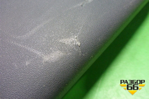 Обшивка стойки центральная нижняя левая (8200034955) для Renault Megane 2 с 2002-2009г