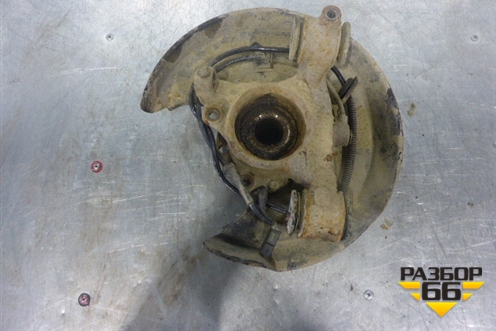 Кулак задний правый (4WD МКПП) (4B0505434A) для Volkswagen Passat (B5) с 1996-2005г