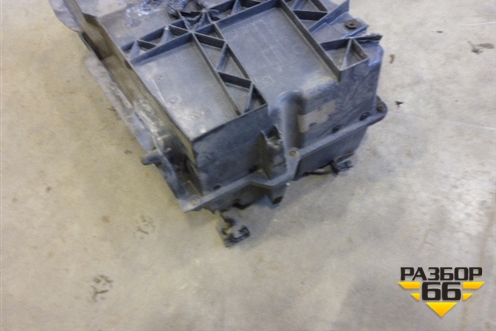 Бардачок (Правый наружный) (5010623007) для Renault  TRUCK Premium 2 с 2005-2013г