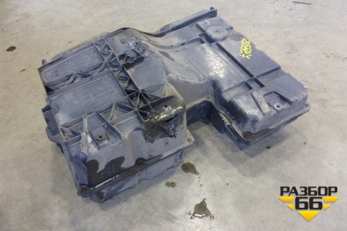 Бардачок (Правый наружный) (5010623007) для Renault  TRUCK Premium 2 с 2005-2013г