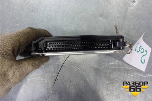 Блок управления ESP (8D0907389E) для Volkswagen Passat (B5) с 1996-2005г