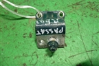Петля двери багажника (3B9827301E) для Volkswagen Passat (B5) с 1996-2005г