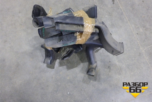 Воздуховод отопителя  (под торпедо Комплект) для Renault  TRUCK Premium 2 с 2005-2013г
