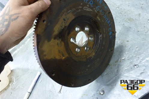 Маховик (1.6л HR МКПП) для Nissan Qashqai (J10E) с 2006-2013г