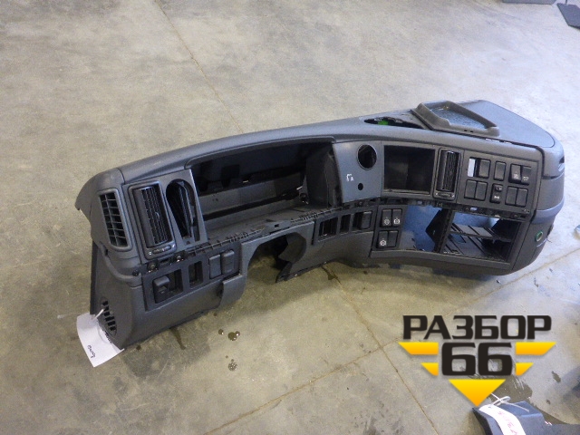 кабина volvo fh12. панель вольво фш. панель вольво фш. кабина вольво fh12. вольво fh13 салон.