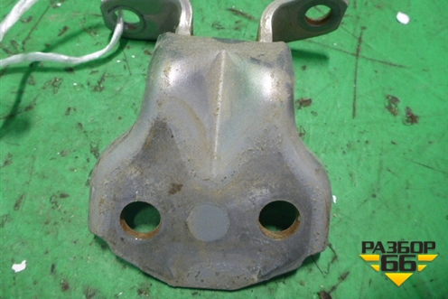 Петля двери задней правой верхняя (61520FA000) для Subaru Forester (Sg5-9) с 2002-2007г