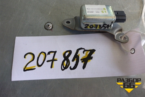 Датчик AIR BAG (правый) (98235SA040) для Subaru Forester (Sg5-9) с 2002-2007г