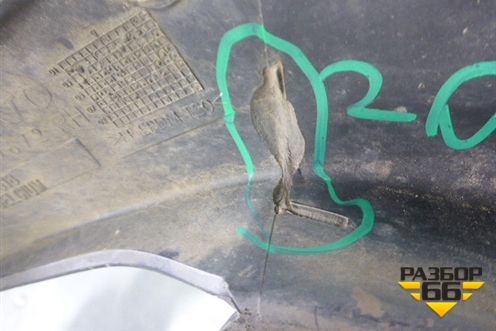 Накладка зеркала правого (на крепление) (20529672) для Volvo TRUCK FH с 2002-2008г (ФШ)