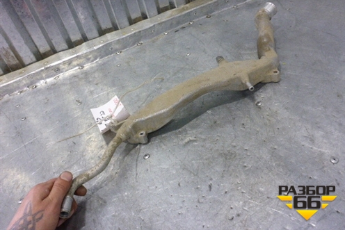Трубка системы охлаждения (силуминовая) для Subaru Forester (Sg5-9) с 2002-2007г