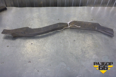 Накладка порога внутренняя правая (20379785) для Volvo TRUCK FH с 2002-2008г (ФШ)