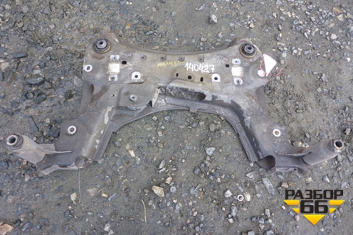 Подрамник передний МКПП для Renault Megane 3 с 2008-2016г