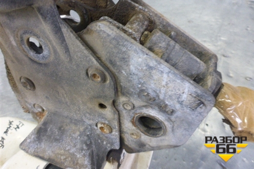 Замок кабины гидравлический левый для Volvo TRUCK FH с 2002-2008г (ФШ)