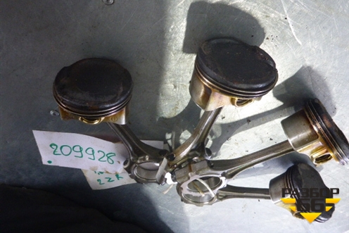 Поршень с шатуном (1.8л 2ZR) для Toyota Verso с 2009-2018г