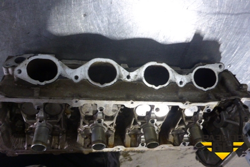 Головка блока цилиндров (4.5л V8) для Infiniti Infiniti FX35/45 (S50)  с 2002-2009г