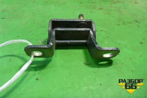 Петля двери багажника (правая) (96661568) для Chevrolet Captiva с 2006-2011г