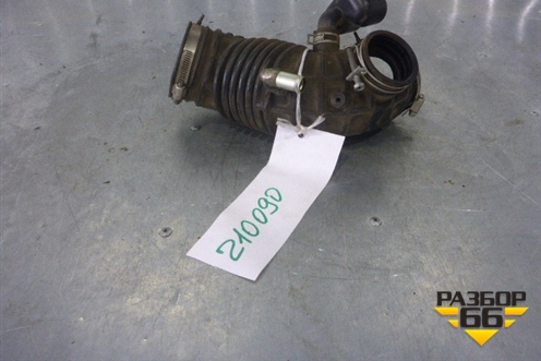 Патрубок воздушного фильтра (4.5л V8) для Infiniti Infiniti FX35/45 (S50)  с 2002-2009г
