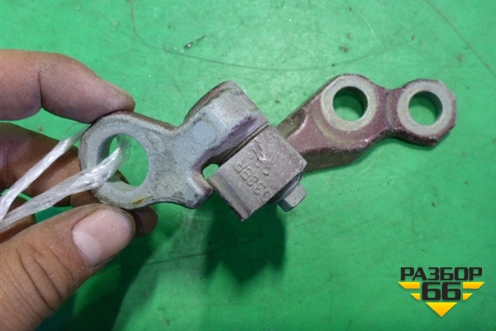 Петля двери передней правой верхняя для Ford Focus 2 с 2005-2008г
