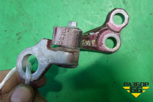 Петля двери задней левой верхняя для Ford Focus 2 с 2008-2011г