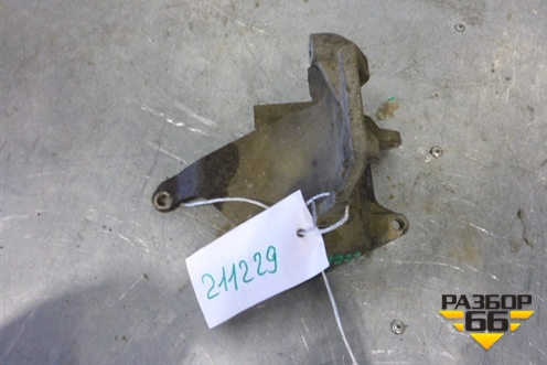 Кронштейн компрессора кондиционера (73611SA000) для Subaru Forester (Sg5-9) с 2002-2007г