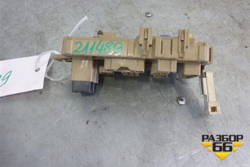 Блок предохранителей салонный для Subaru Forester (Sg5-9) с 2002-2007г