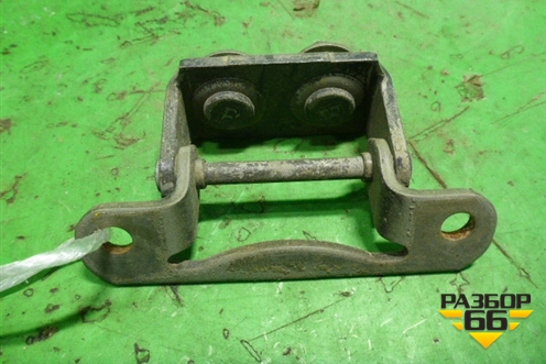 Петля двери багажника (61820FC100) для Subaru Forester (Sg5-9) с 2002-2007г