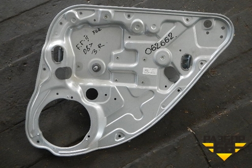 Стеклоподъёмник механический задний правый для Ford Focus 2 с 2005-2008г