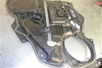 Стеклоподъёмник электрический задний правый для Mazda Mazda 3 (BK) с 2003-2009г