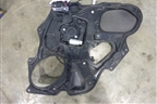 Стеклоподъёмник электрический задний правый для Mazda Mazda 3 (BK) с 2003-2009г