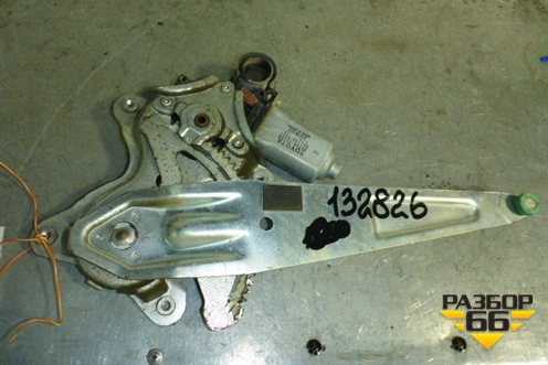 Стеклоподъёмник электрический задний правый (8572032150) для Toyota Rav-4 с 2000-2005г