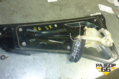 Стеклоподъёмник электрический задний правый для Land Rover Range Rover Sport с 2005-2012г
