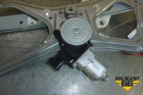 Стеклоподъёмник электрический передний левый (новый) (72250SNAA02) для Honda Civic 4D с 2006-2012г