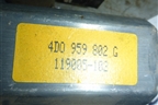 Стеклоподъёмник электрический передний правый (4D0959802G) для Audi A8 с 1998-2003г