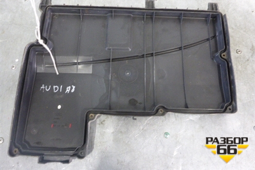 Крышка блока предохранителей (4D1937128F) для Audi A8 с 1998-2003г