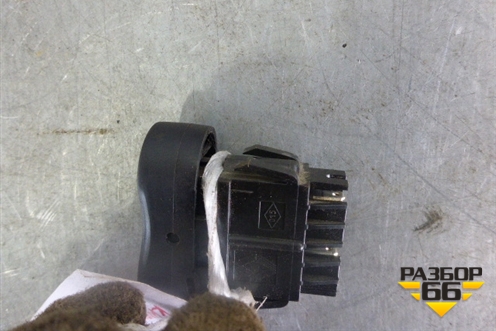 Кнопка обогрева заднего стекла для Nissan Almera G15 с 2012г