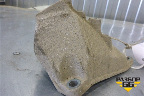 Кронштейн двигателя левый (4.2л AVW) (4D0199307S) для Audi A8 с 1998-2003г